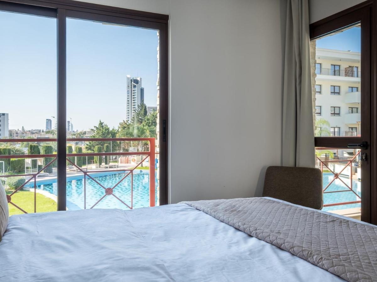 Sanders Aqua Park Resort - Precious 3-Bedroom Holiday Home With Shared Pool Лімасол Екстер'єр фото